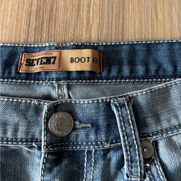 Y2K Seven7 Shorts Blue Denim Light Wash Distressed Cut Off Womens 18 Boho - Picture 3 of 9